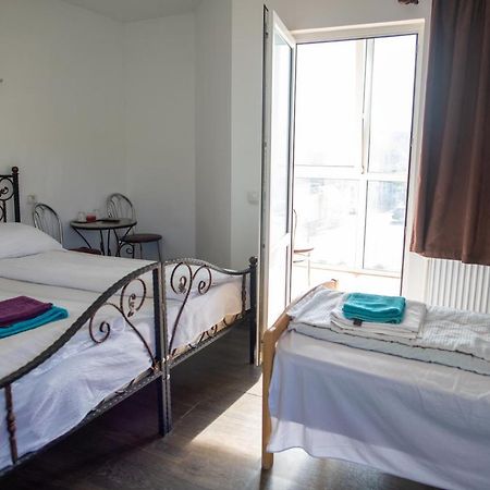Motel Aris Meridian Piatra Neamţ Exterior foto