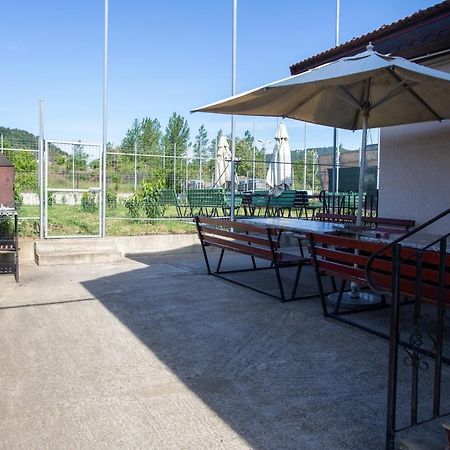 Motel Aris Meridian Piatra Neamţ Exterior foto