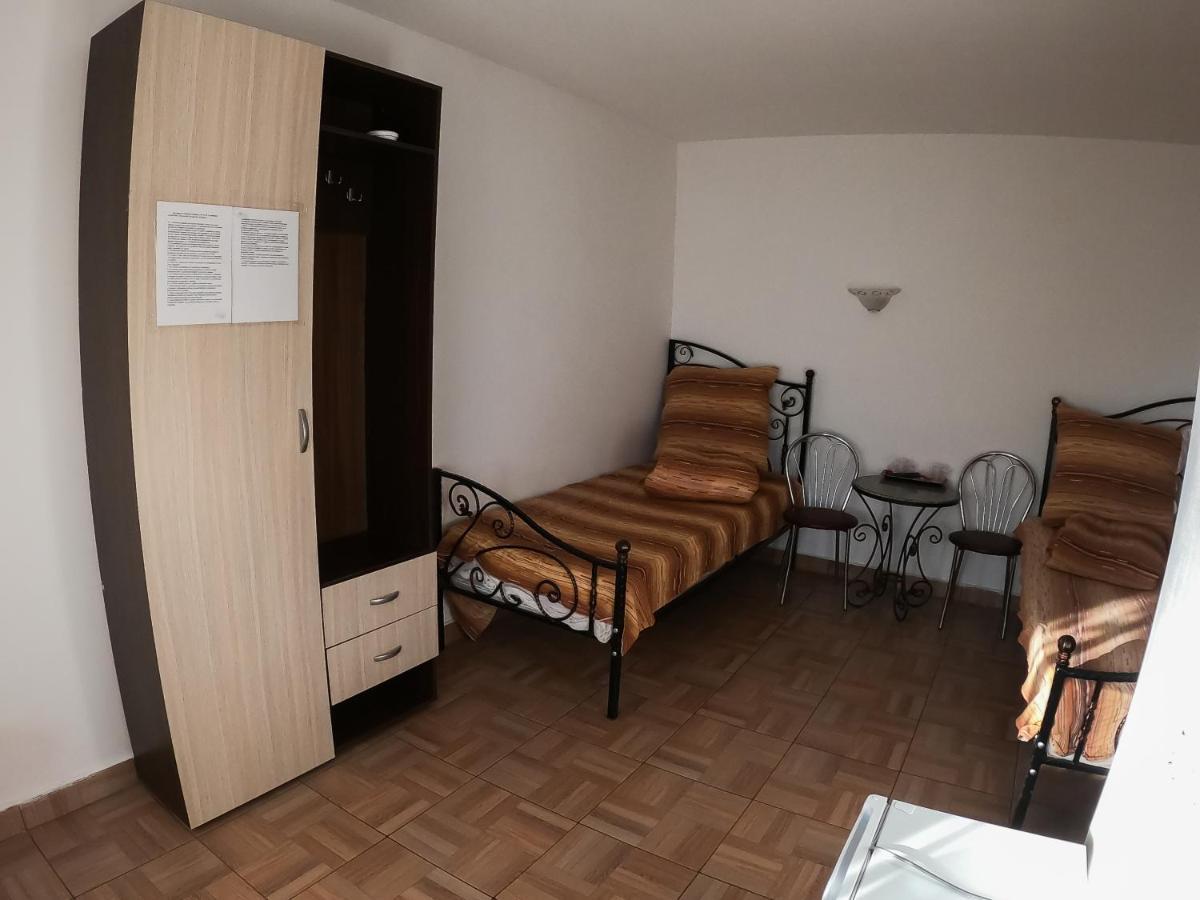 Motel Aris Meridian Piatra Neamţ Exterior foto